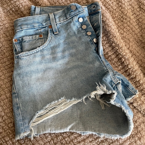 Levi’s 501 Original Fit High Rise - Picture 1 of 4